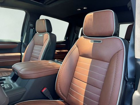 New 2026 GMC Sierra 1500 Denali Ultimate AWD/4WD image 7