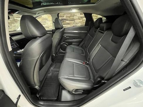 Used 2023 Hyundai Tucson Limited AWD/4WD image 39