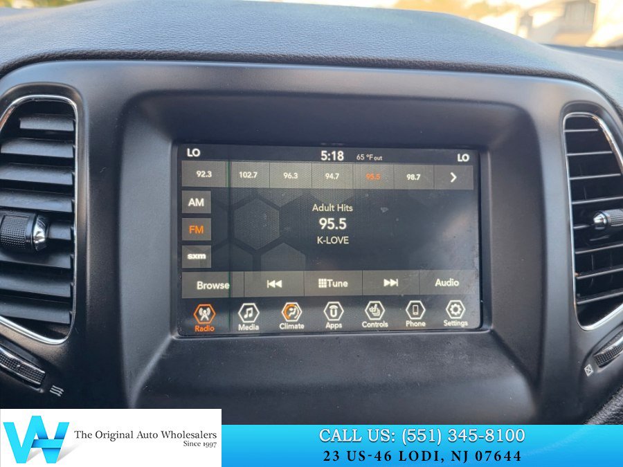 Used 2019 Jeep Compass Latitude w/ Cold Weather Group AWD/4WD image 15