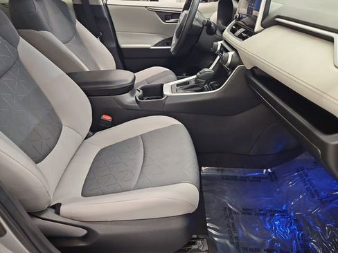 Used 2023 Toyota RAV4 XLE image 19