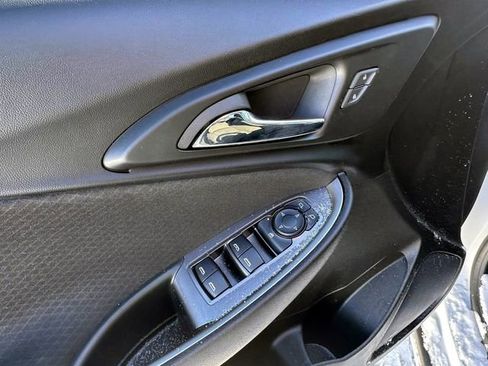 Certified 2023 Chevrolet Malibu LT w/ Redline Edition image 16