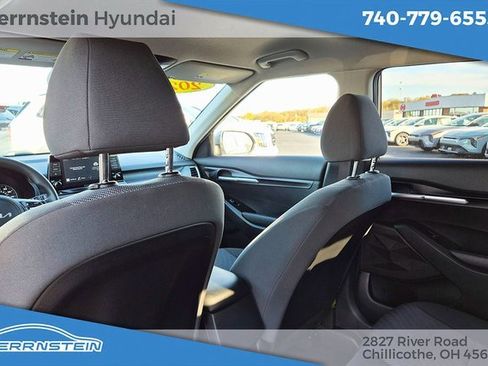 Used 2023 Kia Seltos LX image 22