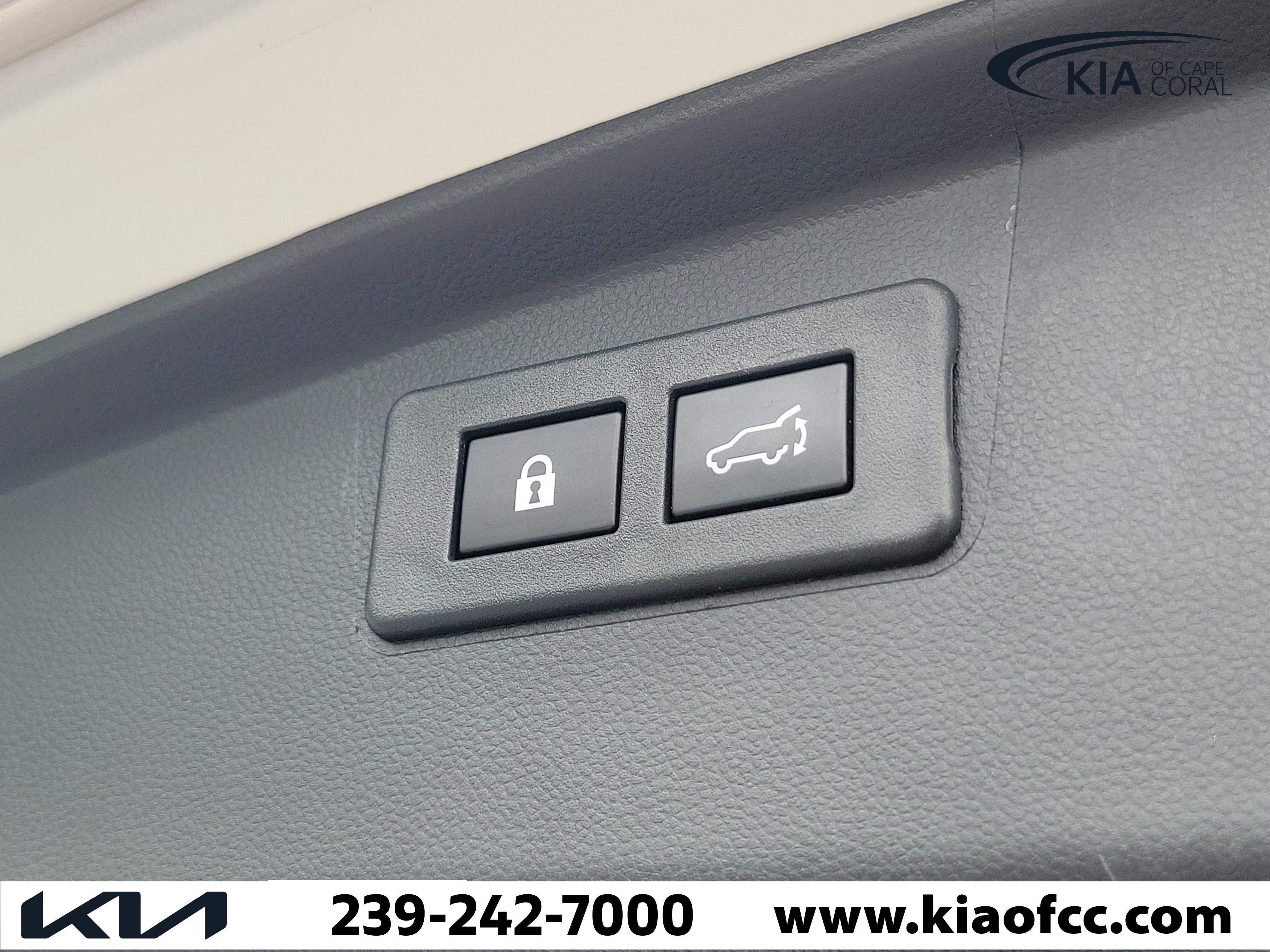 Used 2024 Subaru Outback Touring XT AWD/4WD image 11