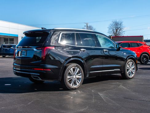 Used 2024 Cadillac XT6 Premium Luxury w/ Platinum Package image 9