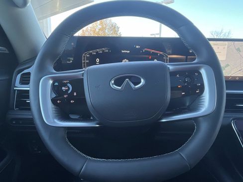 Certified 2025 INFINITI QX80 Pure image 24