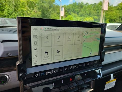 New 2025 GMC Hummer EV 2X image 21