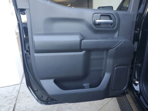 New 2025 Chevrolet Silverado 1500 Custom image 15