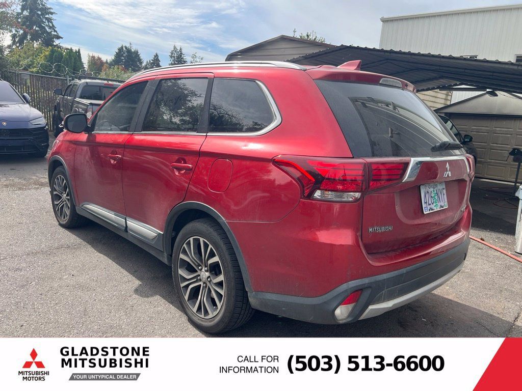 Used 2017 Mitsubishi Outlander SEL FWD image 6