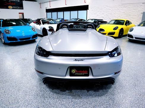 Used 2023 Porsche 718 Boxster Spyder image 15