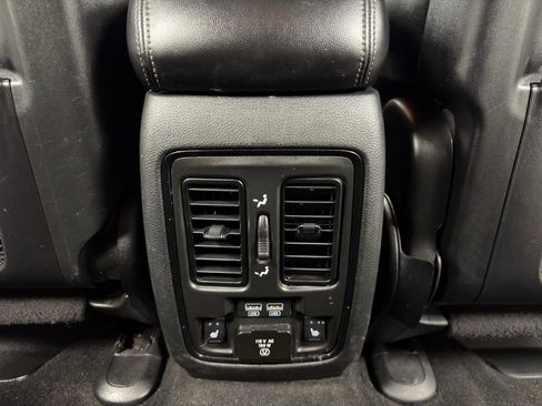 Used 2022 Dodge Durango GT AWD/4WD image 28