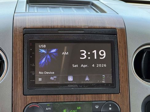 Used 2004 Ford F150 Lariat image 4