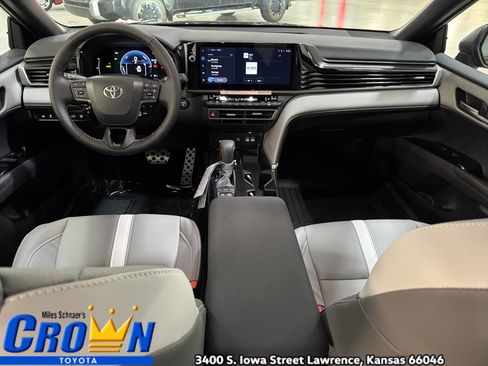 New 2026 Toyota Camry SE AWD/4WD image 25