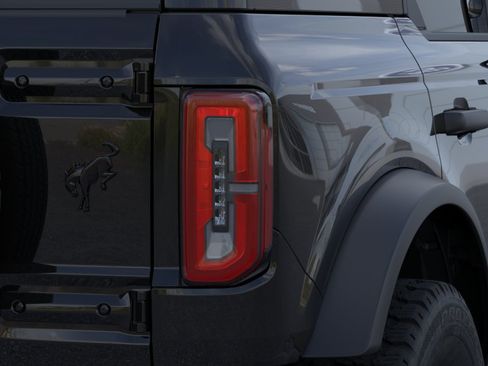 New 2026 Ford Bronco Outer Banks AWD/4WD image 23