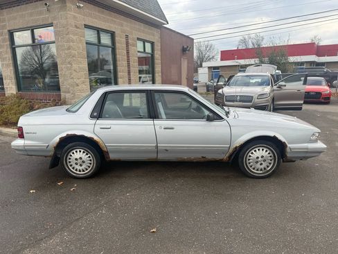 Used 1994 Buick Century Special image 4