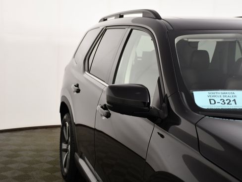 Used 2024 Honda Pilot Elite image 14