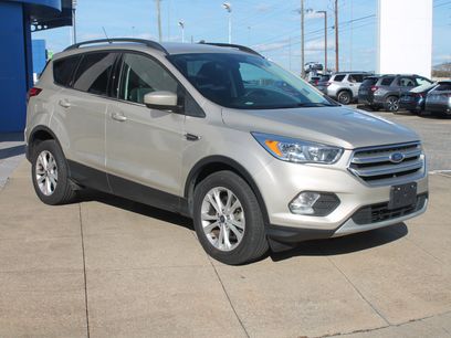 Used 2018 Ford Escape SE w/ SE Sync 3 Package