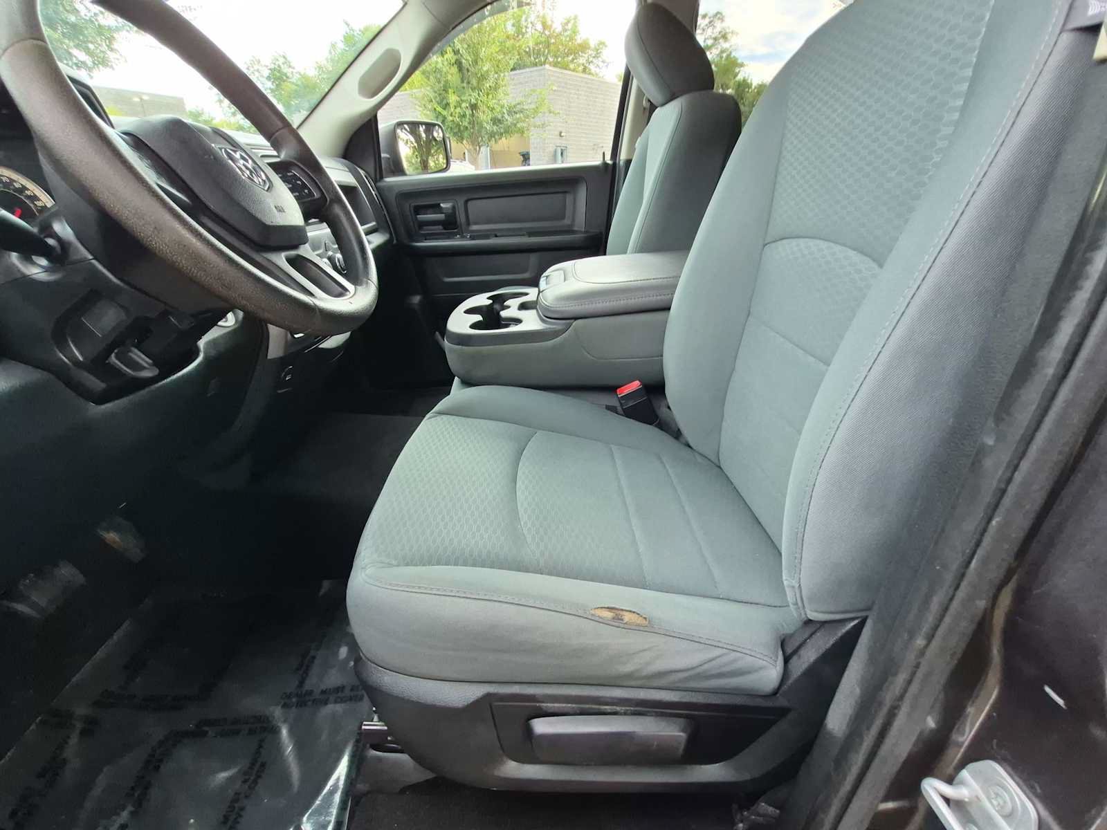 Used 2016 RAM 1500 Express AWD/4WD image 16