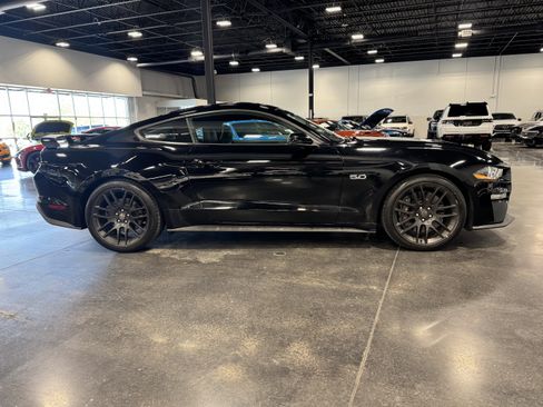 Used 2020 Ford Mustang GT Premium w/ GT Performance Package RWD image 2