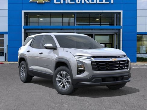 New 2026 Chevrolet Equinox LT w/ Convenience Package II FWD image 7
