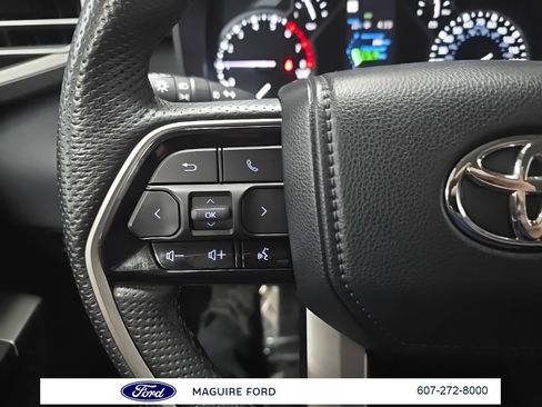 Used 2022 Toyota Tundra Limited image 23
