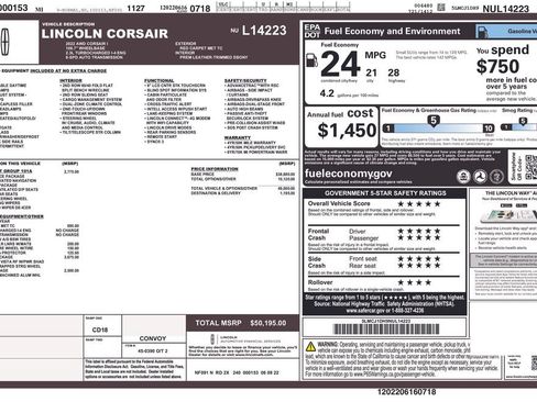 Used 2022 Lincoln Corsair AWD w/ Premium Package image 2