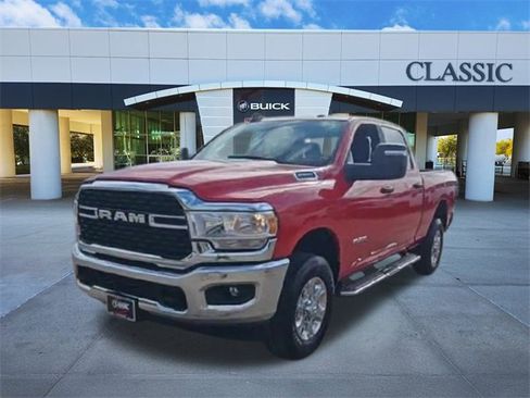 Used 2024 RAM 2500 Big Horn w/ Bed Utility Group image 3