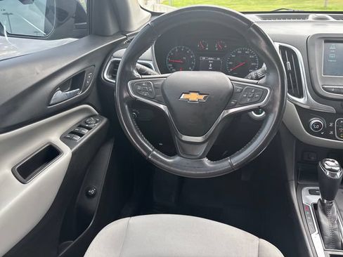Used 2018 Chevrolet Equinox LT AWD/4WD image 13