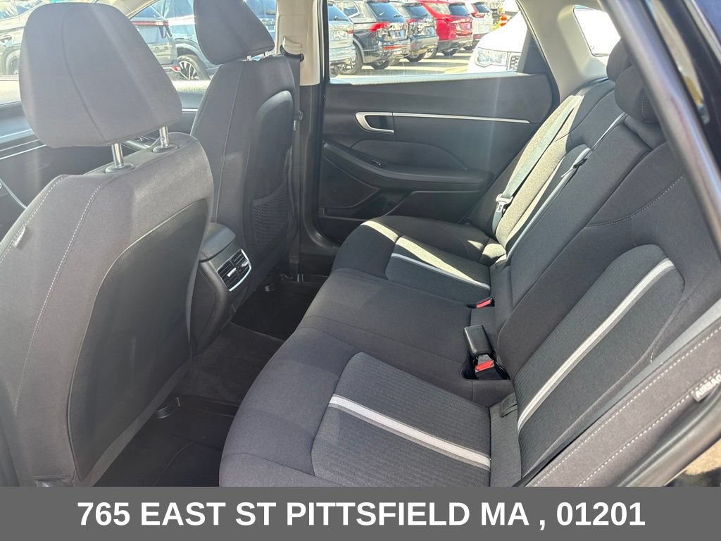 Used 2025 Hyundai Sonata SEL FWD image 16