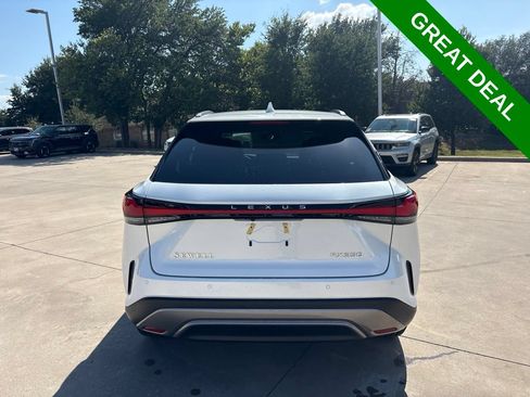 Used 2025 Lexus RX 350 Premium w/ Convenience Package FWD image 6