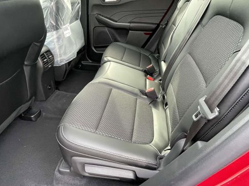 New 2026 Ford Escape SE image 8