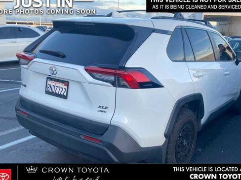 Used 2019 Toyota RAV4 XLE image 3