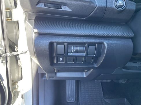 Used 2021 Subaru Impreza Premium image 18