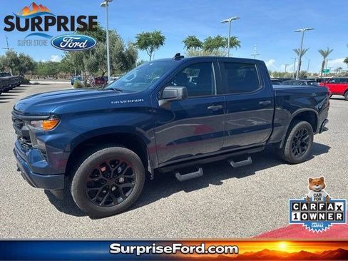 Used 2022 Chevrolet Silverado 1500 Custom AWD/4WD image 1