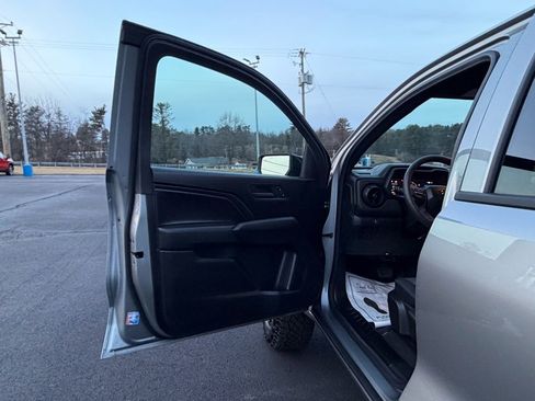 Used 2026 Chevrolet Colorado Trail Boss image 12