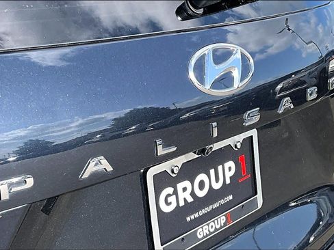 Used 2024 Hyundai Palisade Limited FWD image 29