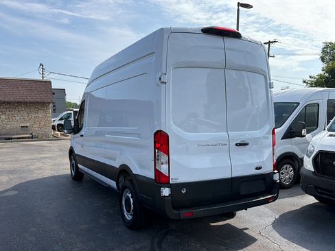 Used 2023 Ford Transit 250 148 High Roof RWD image 6