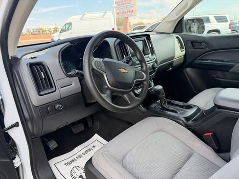 Used 2020 Chevrolet Colorado W/T w/ WT Convenience Package RWD image 12