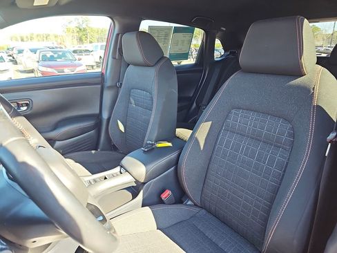 Used 2024 Honda HR-V Sport image 18