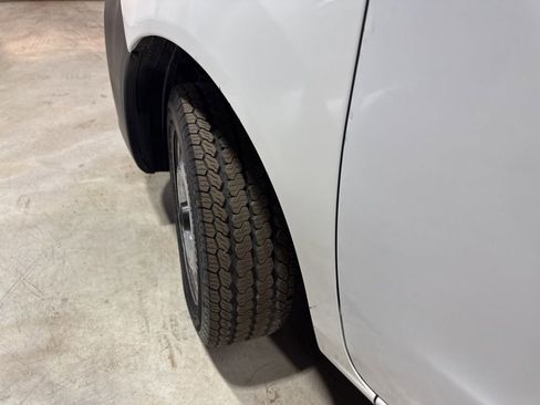 Used 2019 Nissan NV200 S FWD image 3