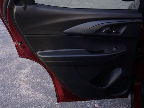 Certified 2024 Chevrolet TrailBlazer LT w/ Convenience Package image 25