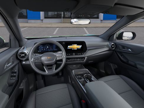 New 2026 Chevrolet Equinox LT w/ Convenience Package II image 15