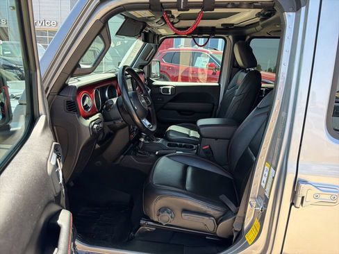 Used 2020 Jeep Gladiator Rubicon AWD/4WD image 13