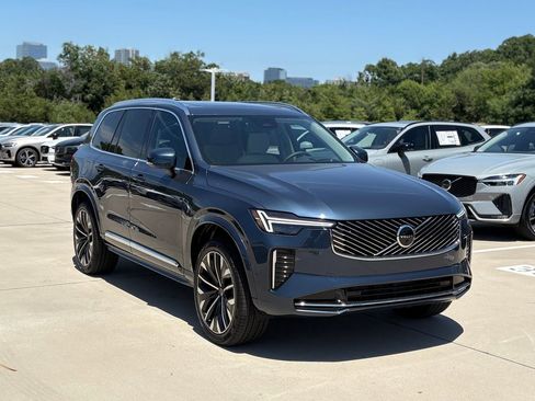 New 2026 Volvo XC90 B6 Ultra w/ Protection Package image 2