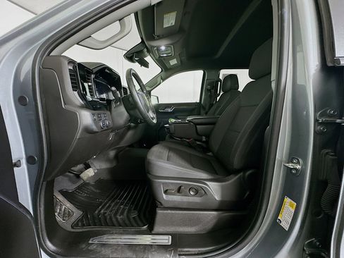 Used 2024 Chevrolet Silverado 1500 LT image 13