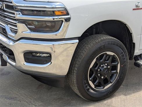 New 2025 RAM 2500 Laramie image 8