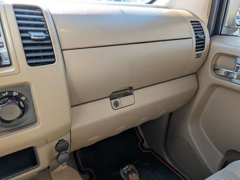 Used 2006 Nissan Frontier LE w/ (H01) Rockford Fosgate Pkg image 27