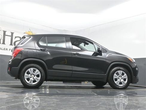 Used 2019 Chevrolet Trax LS image 52