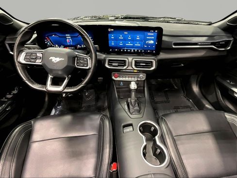 Used 2025 Ford Mustang Premium RWD image 7