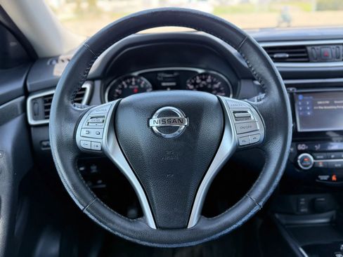 Used 2016 Nissan Rogue SL w/ SL Premium Package image 25