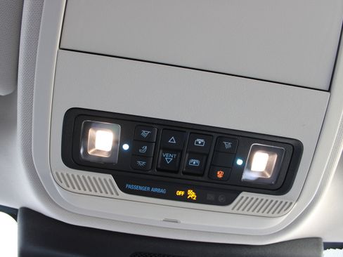 Used 2025 Ford Expedition Max Platinum image 25